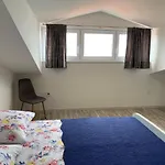 Apartament Nevenka I Josko *