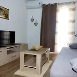 Apartament Nevenka I Josko Tučepi
